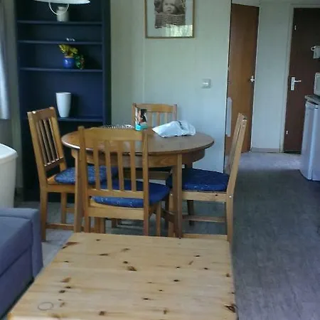 캠프장 Nette Vakantiechalet Bovenaan Fantastische Terrassencamping *